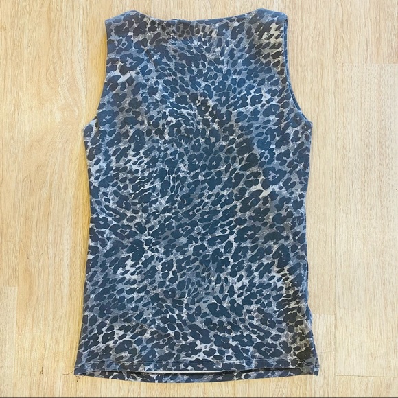 Zara tank with built in bra - Picture 3 of 3